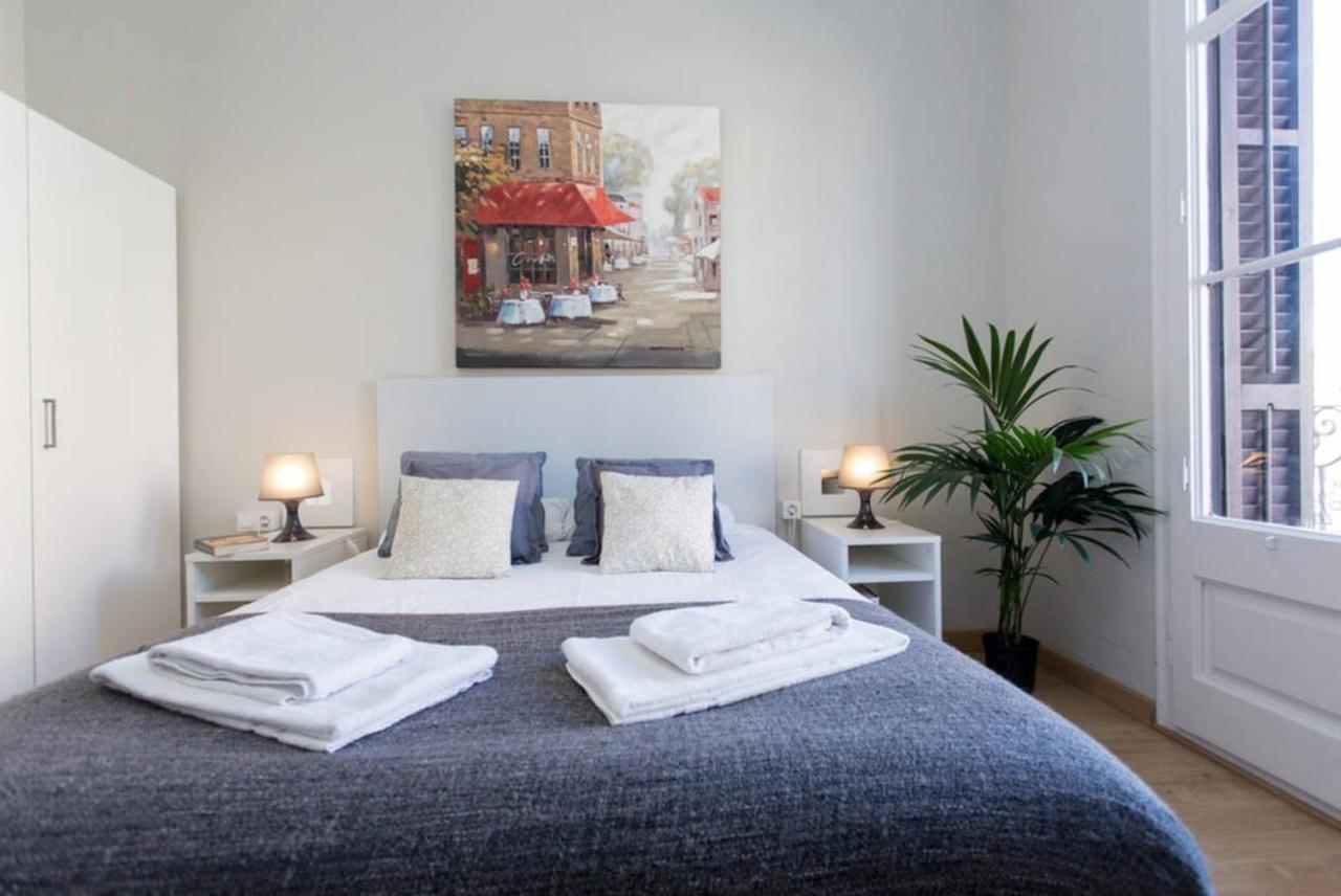 Priority Fira Apartments Barcelona Exterior photo
