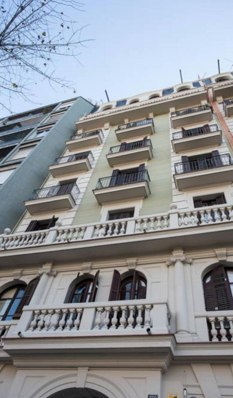 Priority Fira Apartments Barcelona Exterior photo